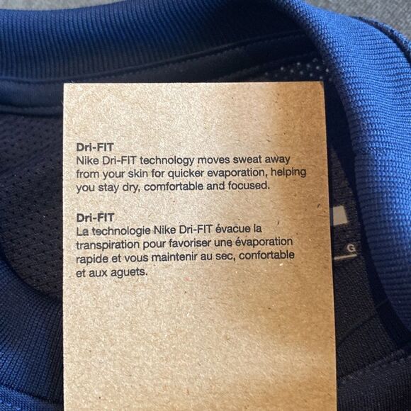 Nike Men’s Navy Slim Fit Short Sleeved T-Shirt Dri-Fit Technology M NWT - Picture 6 of 10
